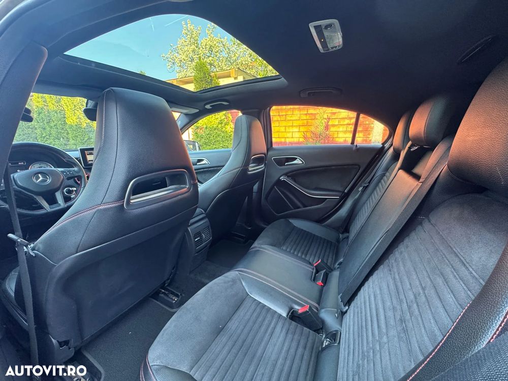 Mercedes-Benz A 220 - 10