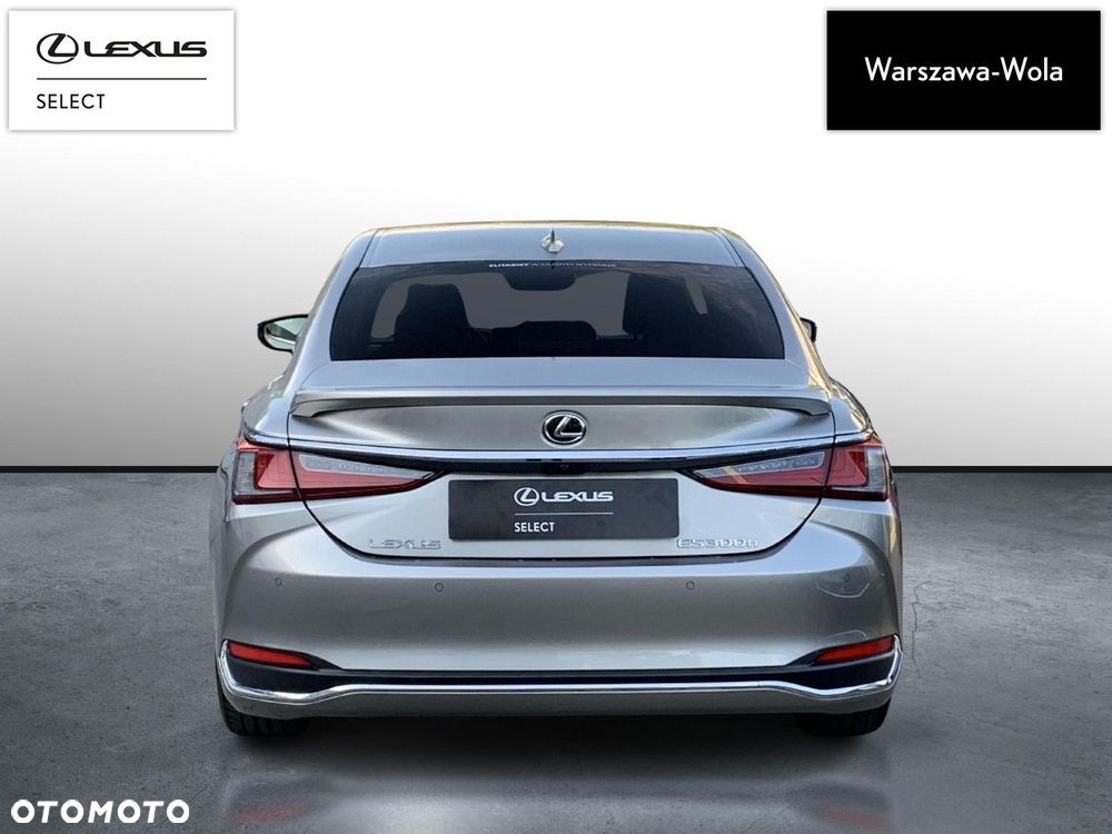Lexus ES 300h Business Edition - 6