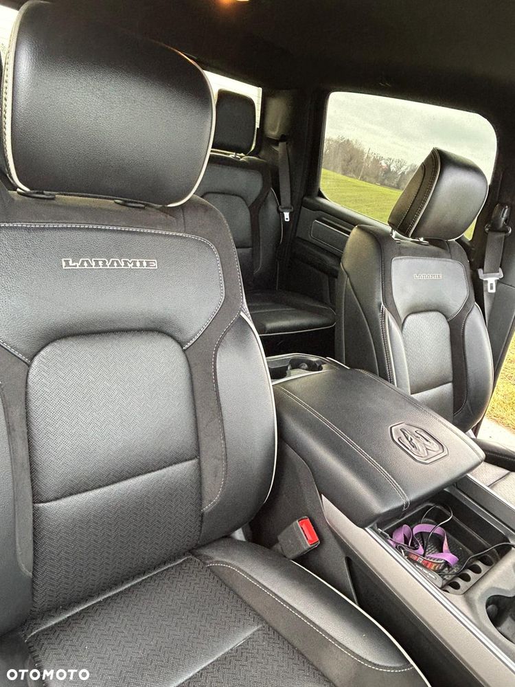 RAM 1500 Quad Cab Longbed Laramie - 19