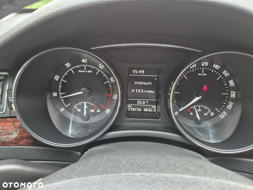 Skoda Superb 1.8 TSI Elegance - 28