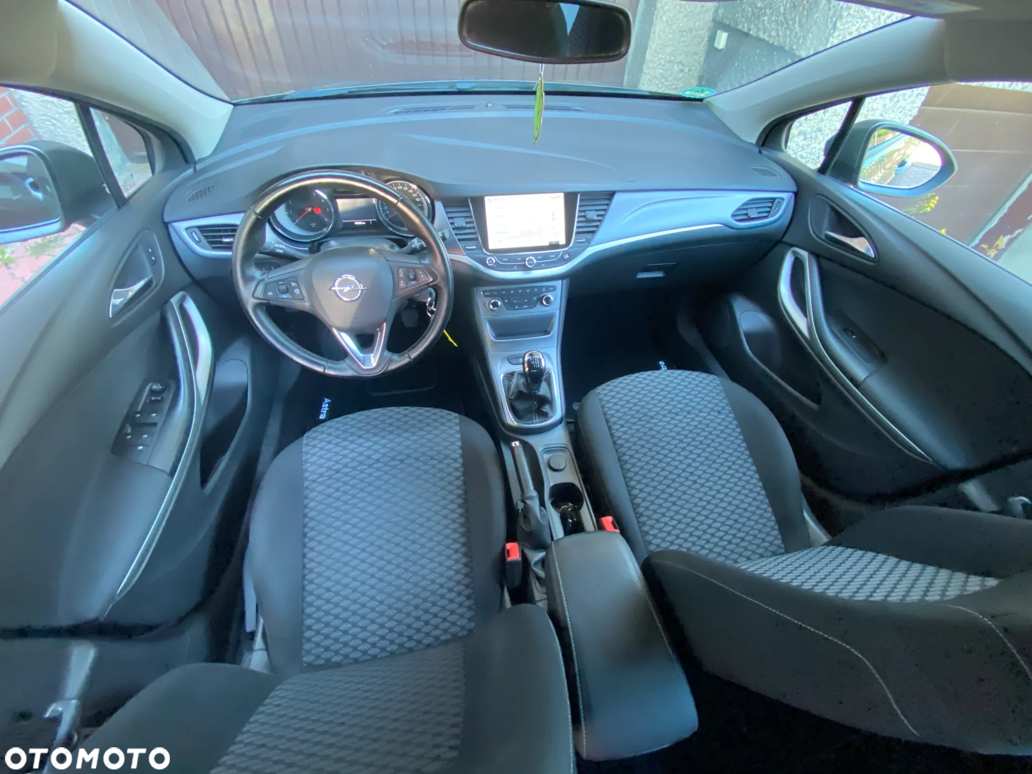 Opel Astra 1.4 Turbo Edition - 9