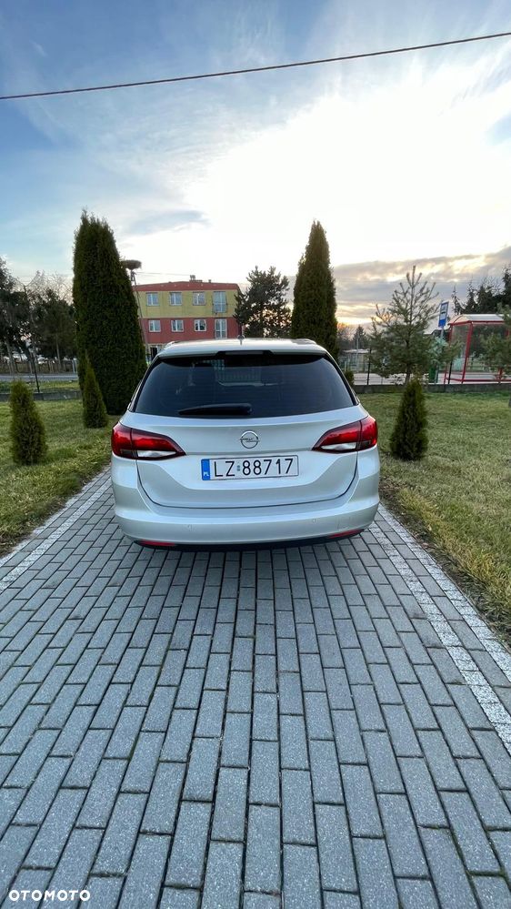 Opel Astra 1.4 T Enjoy S&S - 3