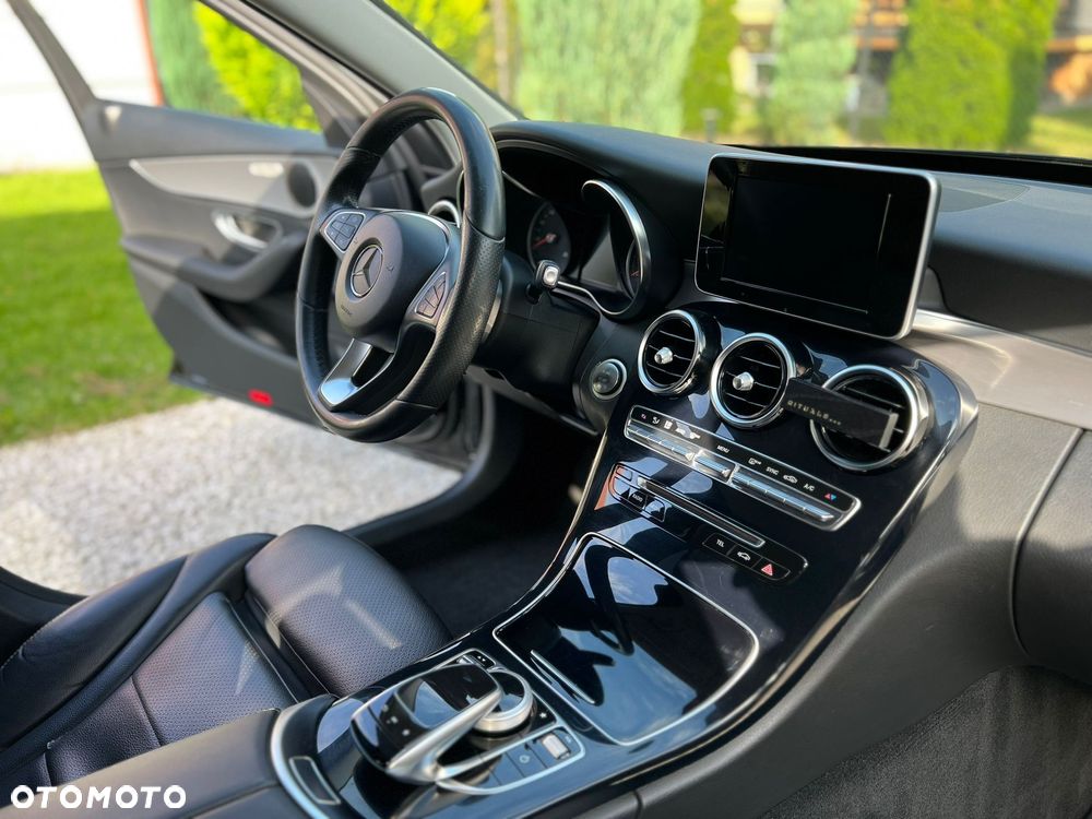 Mercedes-Benz Klasa C 200 9G-TRONIC - 12
