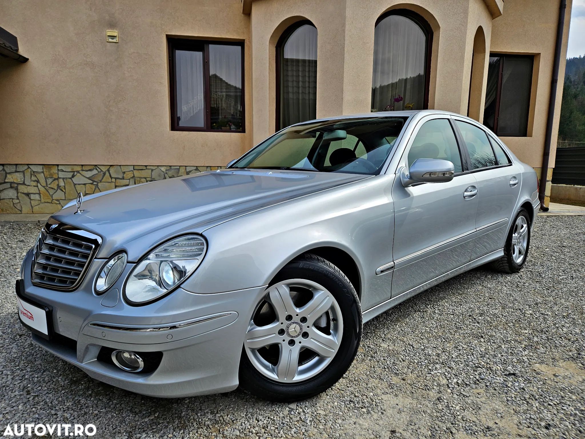 Mercedes-Benz E 220 T CDI Automatik Elegance - 1