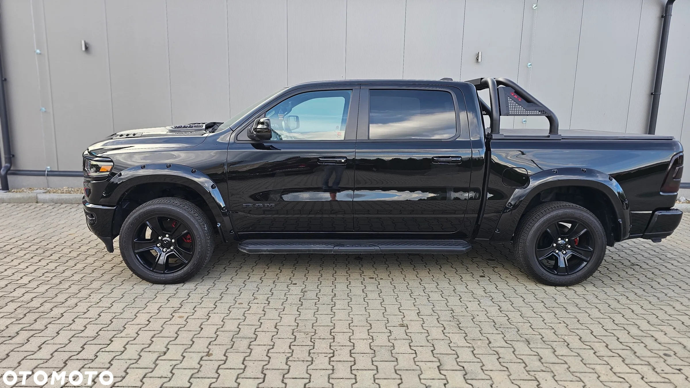Dodge RAM 1500 5.7 4x4 - 5