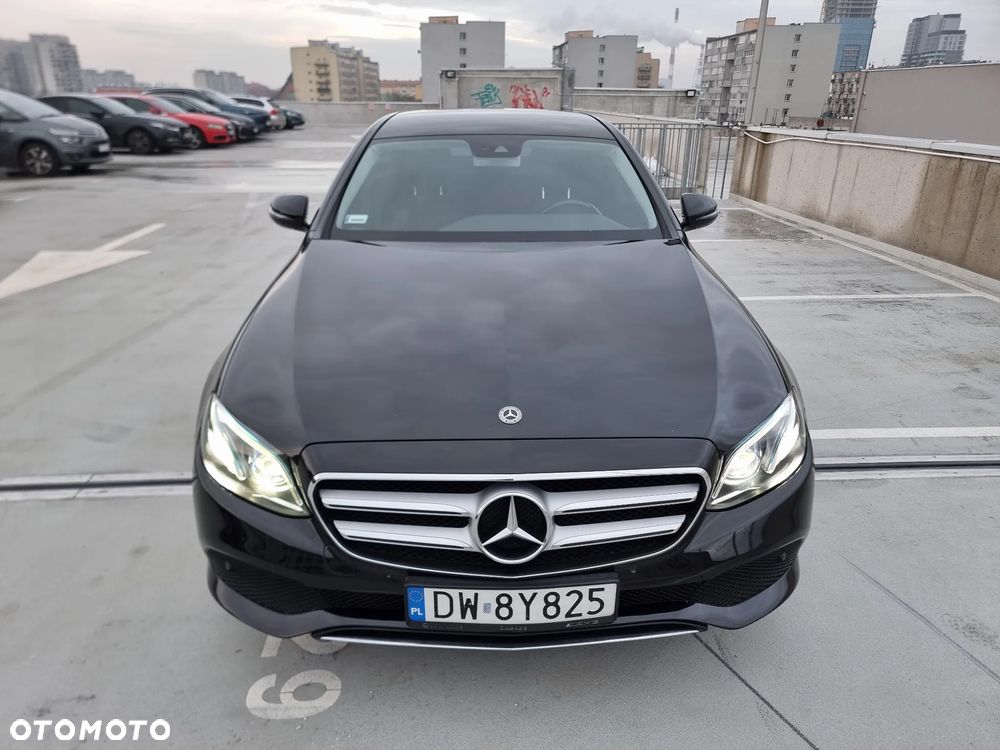 Mercedes-Benz Klasa E 220 d 9G-TRONIC - 2