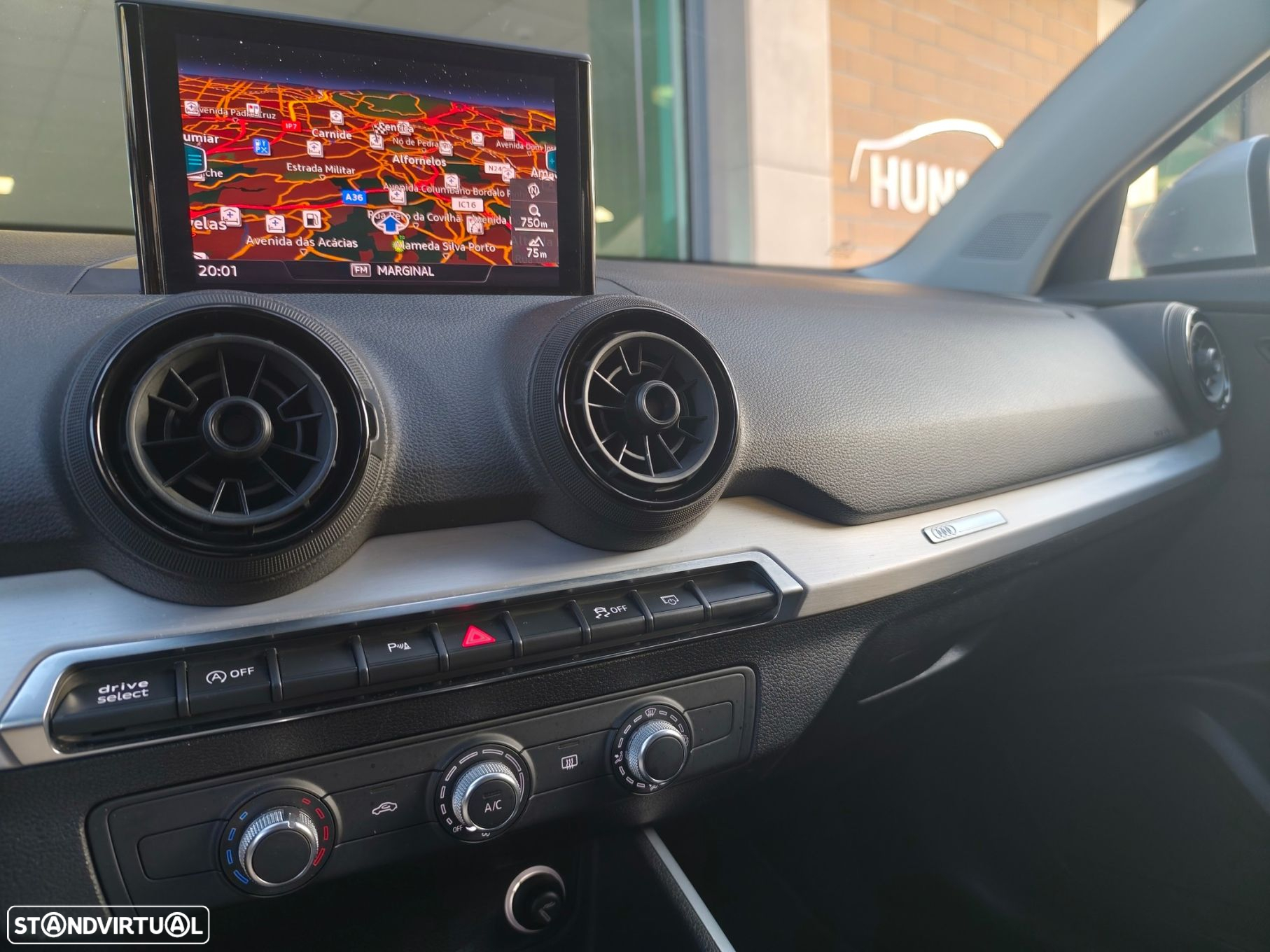 Audi Q2 1.0 TFSI Design S tronic - 7