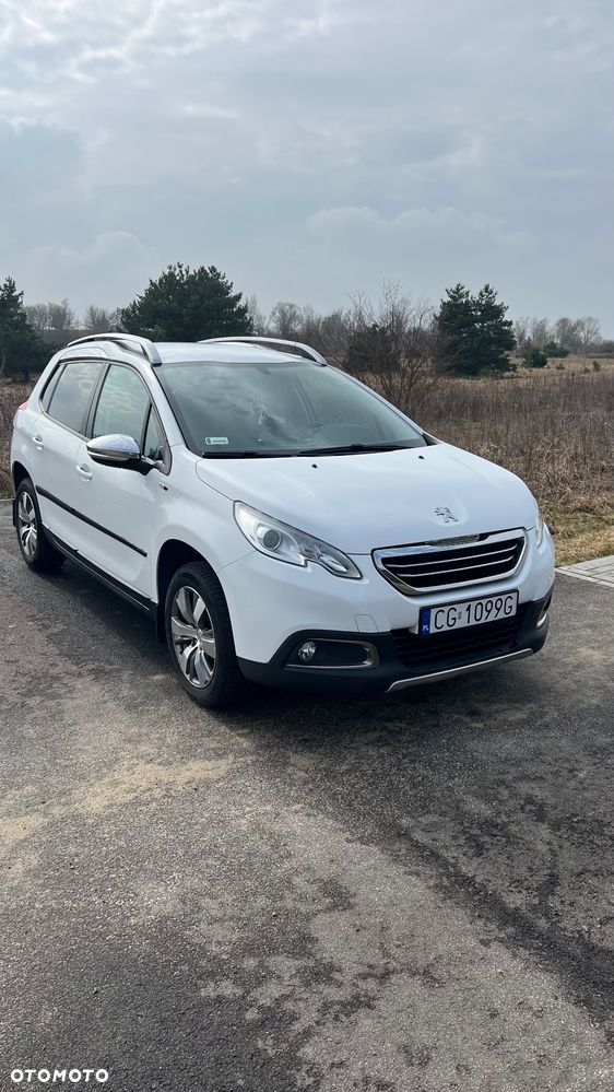 Peugeot 2008 1.2 Pure Tech Active S&S - 5