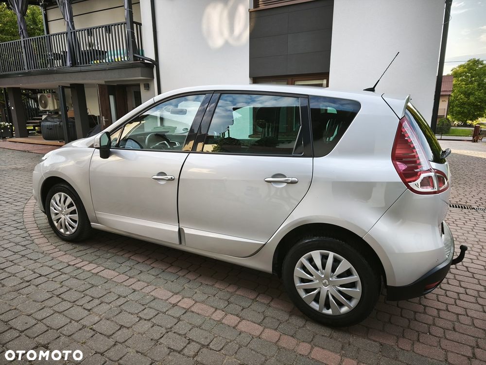 Renault Scenic 1.6 16V 110 TomTom Edition - 14