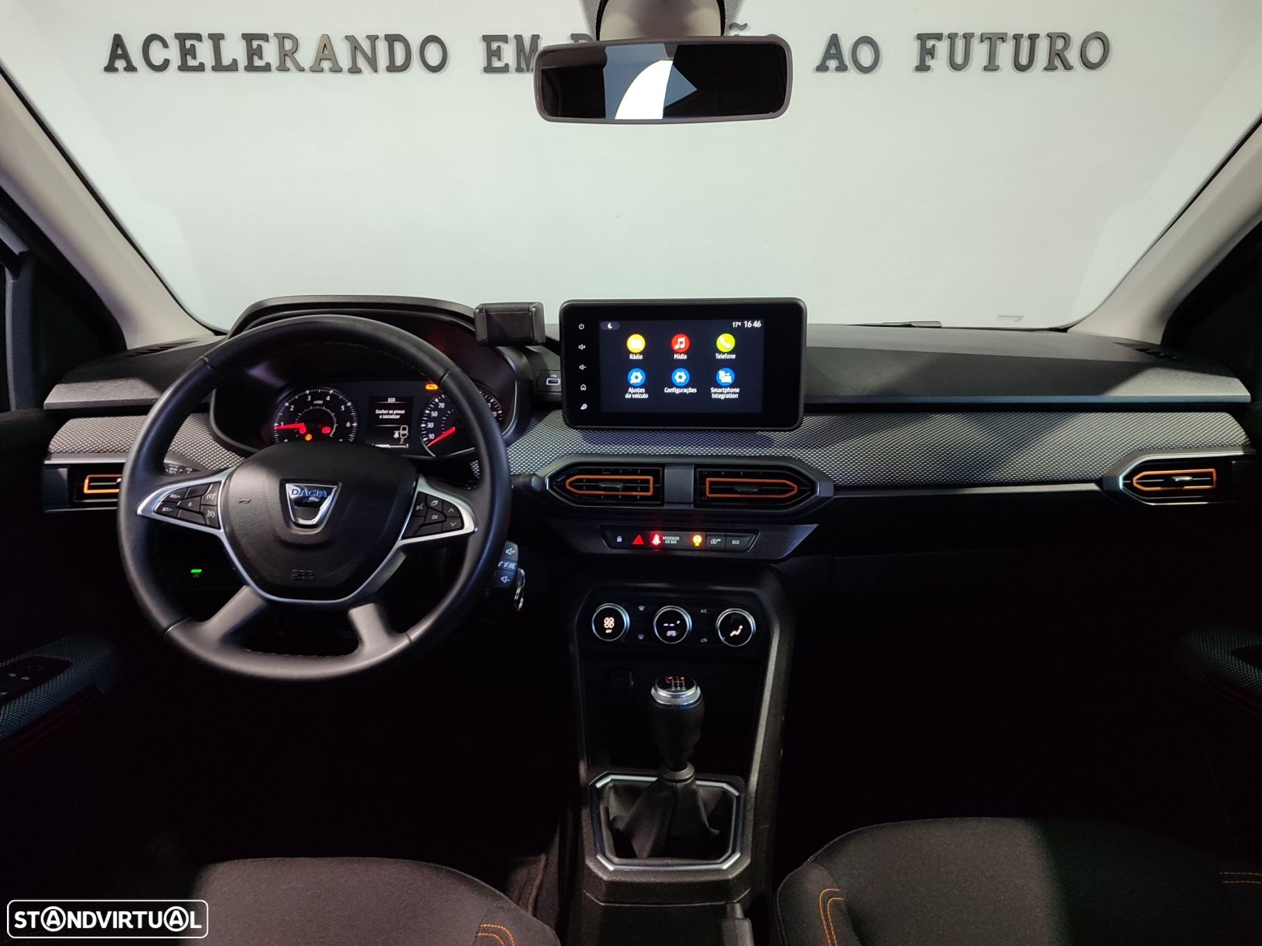 Dacia Sandero - 16