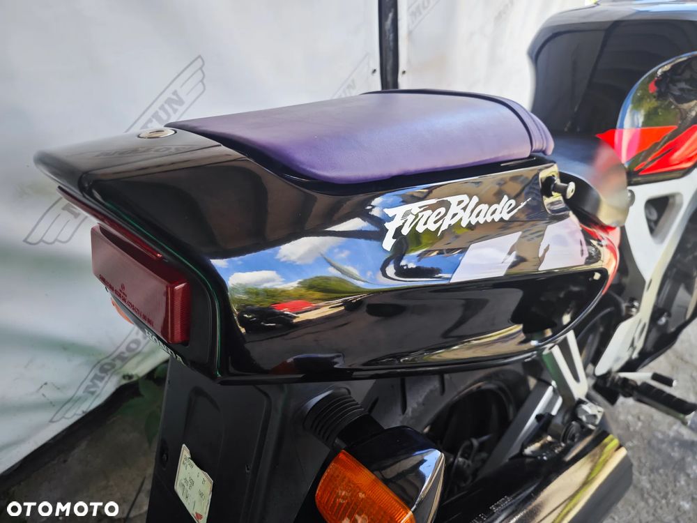 Honda CBR - 26