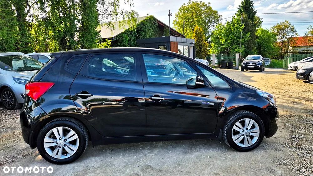 Hyundai ix20 1.4 Premium blue - 10
