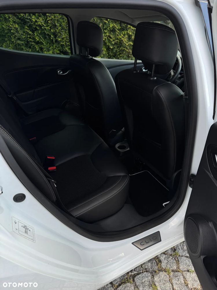 Renault Clio - 39