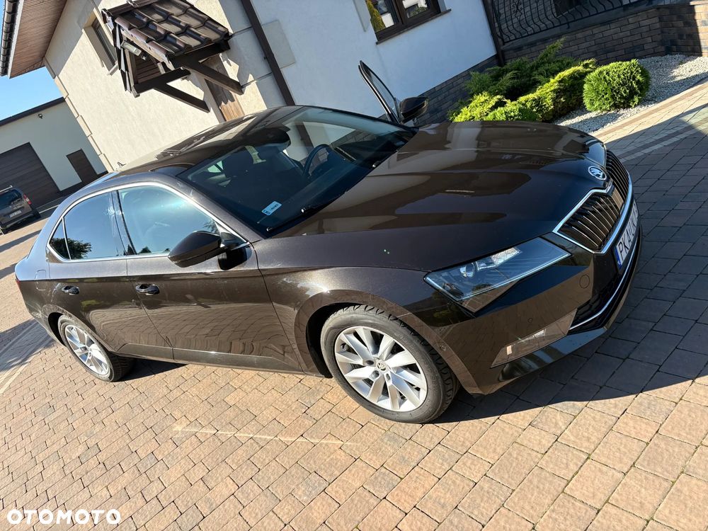 Skoda Superb 1.6 TDI DSG Style - 18