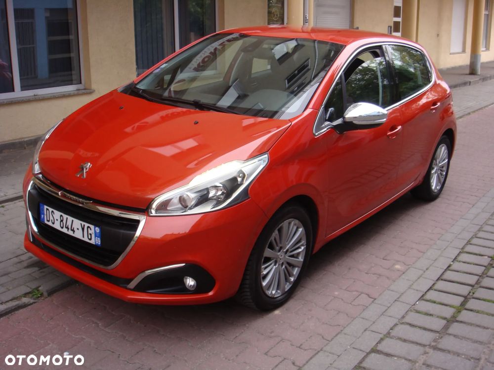 Peugeot 208 PureTech 110 Stop & Start Allure - 1