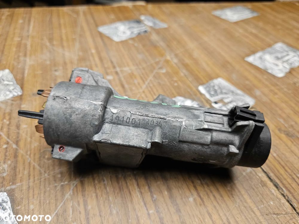 Kluczyk Pilot Stacyjka Kasetka Wkładka Drzwi Klapy Audi A4 B6 Sedan Kombi - 16