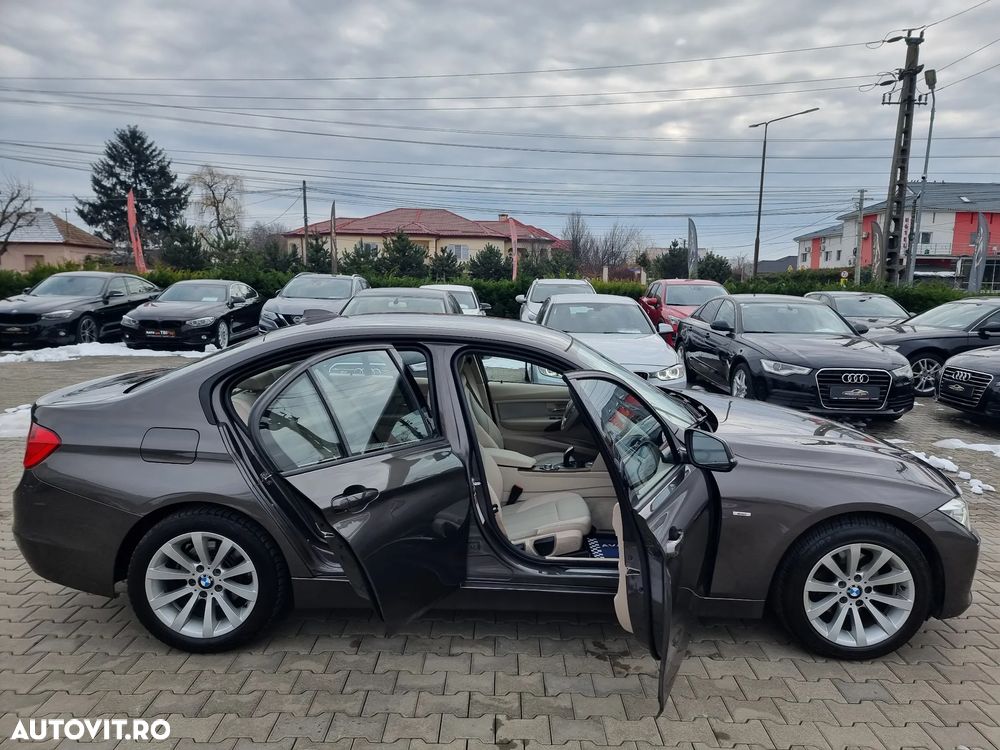 BMW Seria 3 320d Aut. Modern Line - 10