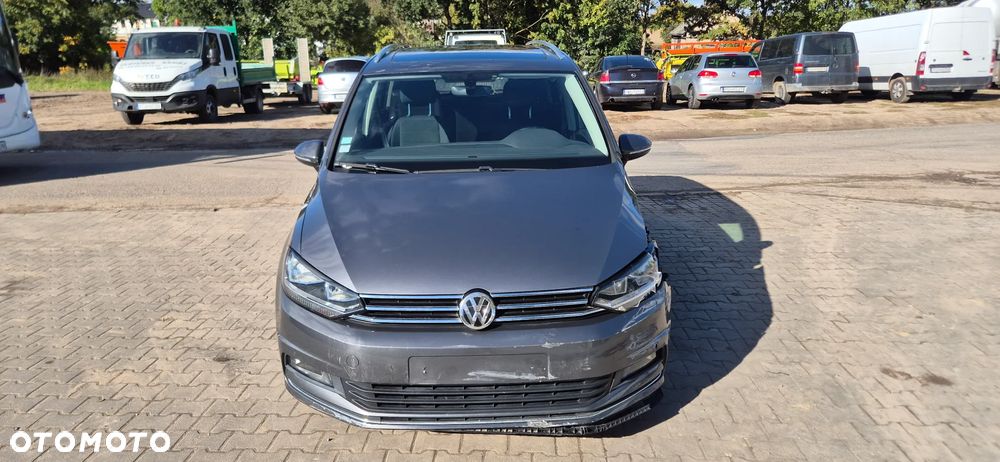Volkswagen Touran 2.0 TDI BMT Comfortline DSG - 2