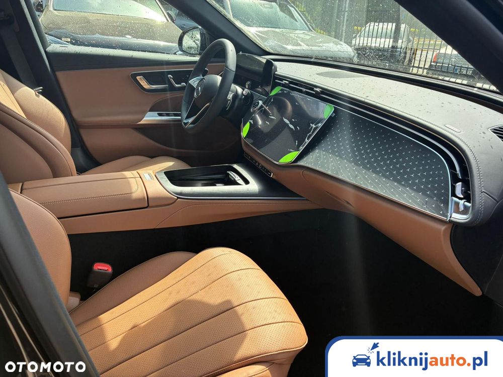 Mercedes-Benz Klasa E 220 d mHEV 4-Matic Exclusive 9G-Tronic - 7