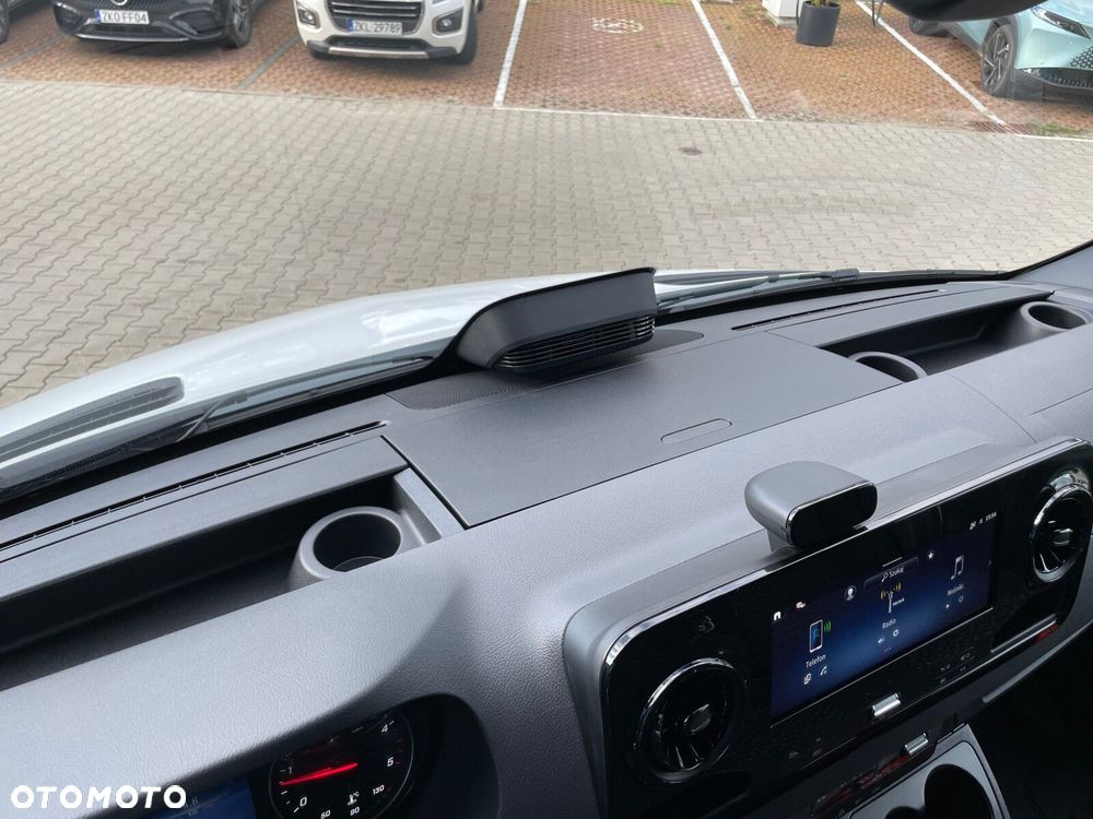 Mercedes-Benz Sprinter 317 CDI Reflektory LED Stopień Automat - 24