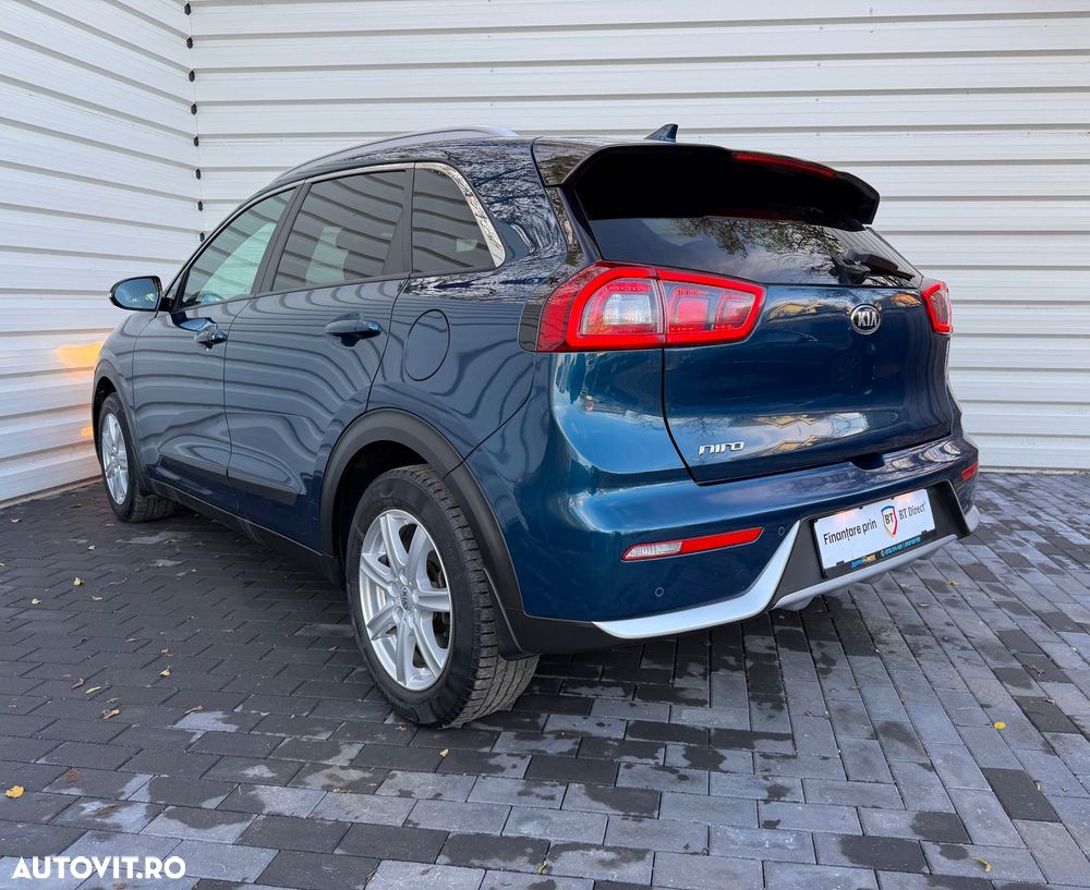 Kia Niro 1.6 GDI 2WD Aut. Vision - 9