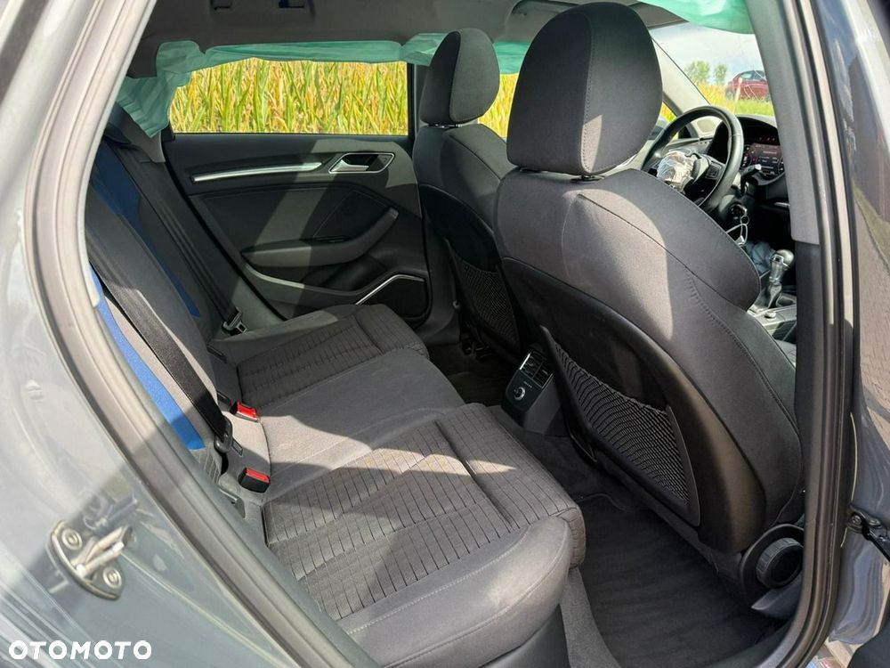 Audi A3 Sportback 2.0 TDI S tronic sport - 17
