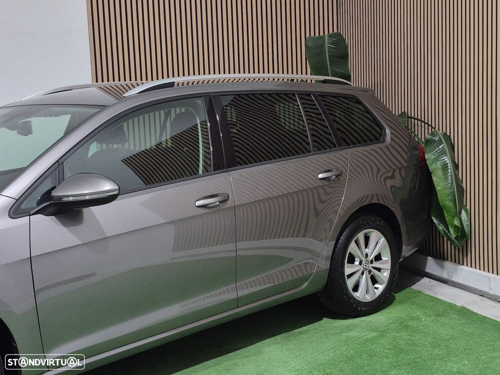 VW Golf Variant 1.6 TDi GPS Edition - 4