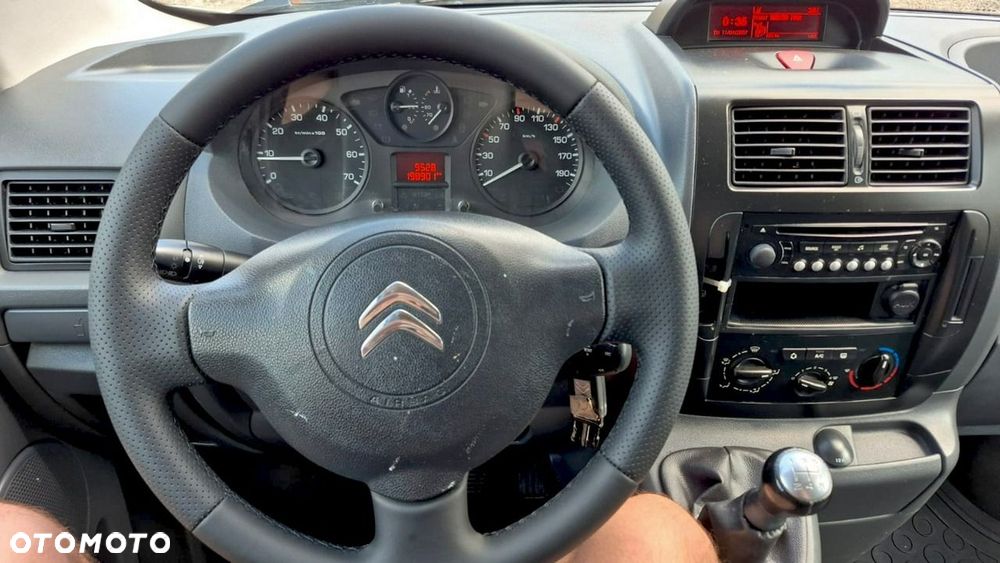 Citroën Jumpy - 8