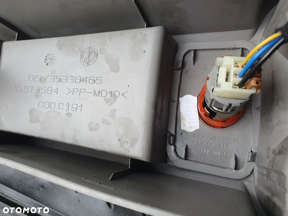 FIAT PANDA II TUNEL ŚRODKOWY UCHWYT NA KUBKI CUPHOLDER GNIAZDO ZAPALNICZKI 735336465 - 3