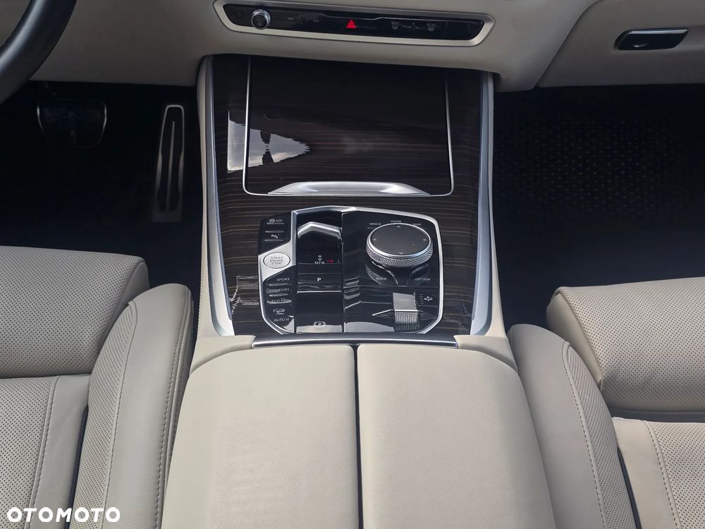 BMW X5 xDrive40d mHEV sport - 17