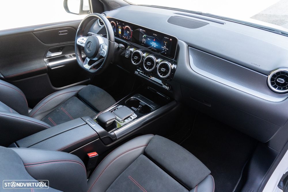 Mercedes-Benz B 180 7G-DCT AMG Line - 26