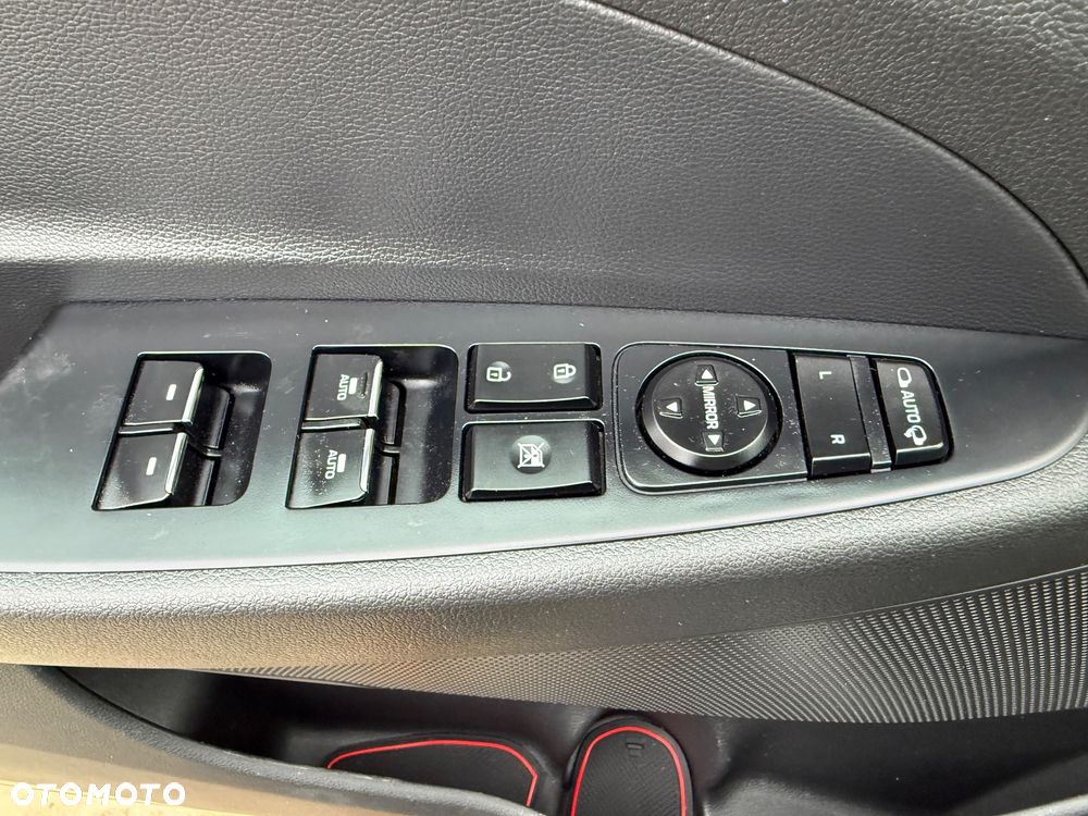 Hyundai Tucson 1.6 GDi 2WD DCT N Line - 34