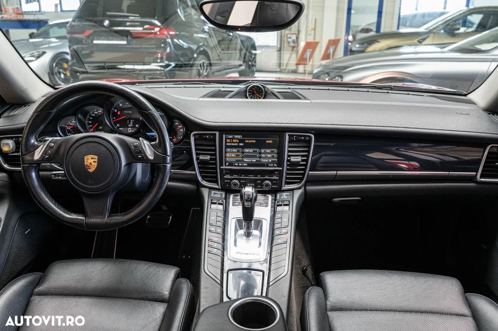 Porsche Panamera 3.6 PDK 4 - 5
