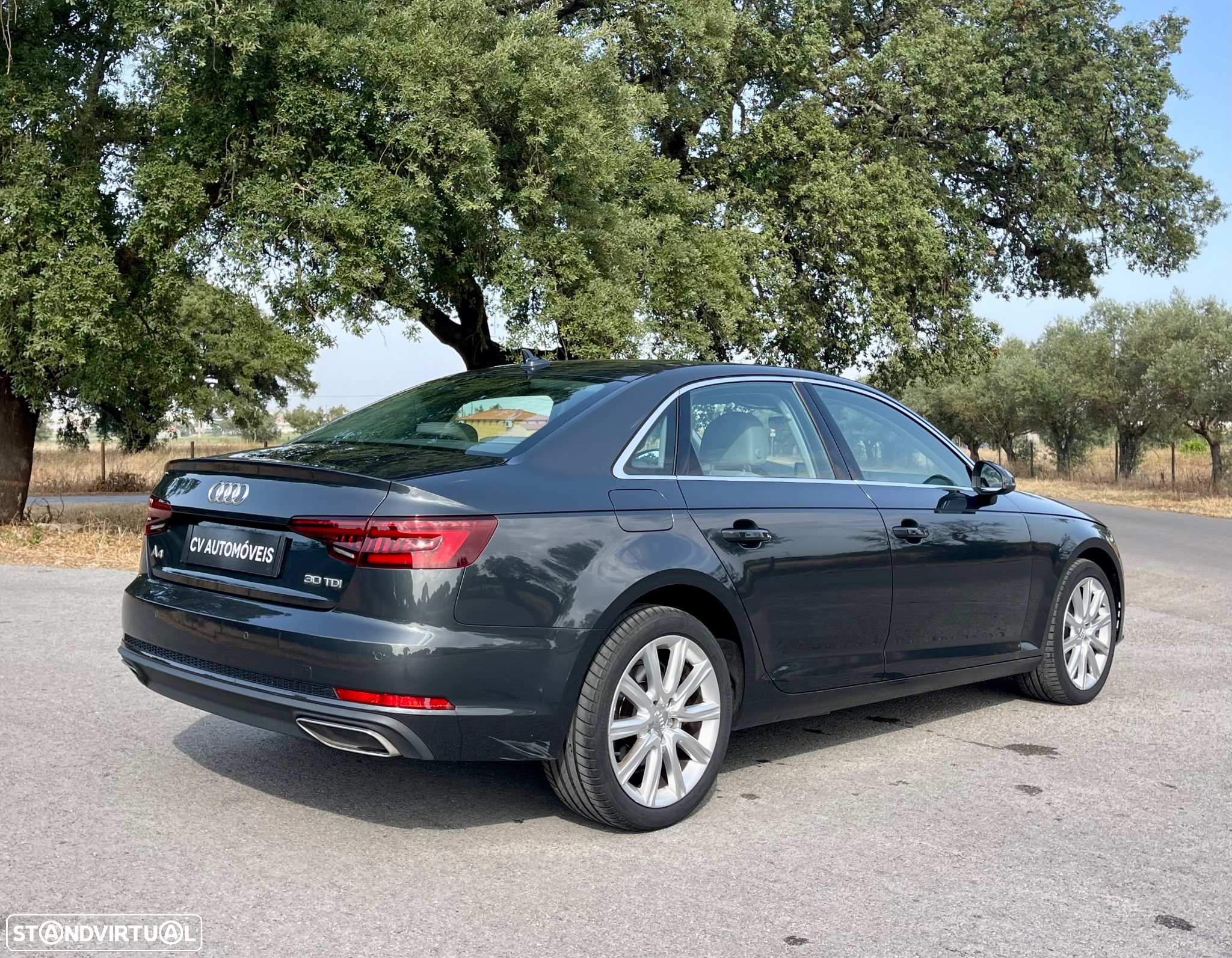 Audi A4 30 TDI S tronic design - 6