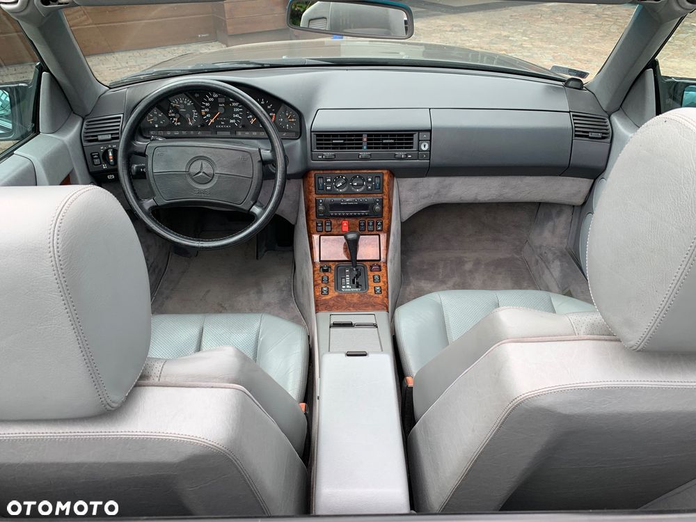 Mercedes-Benz SL - 29