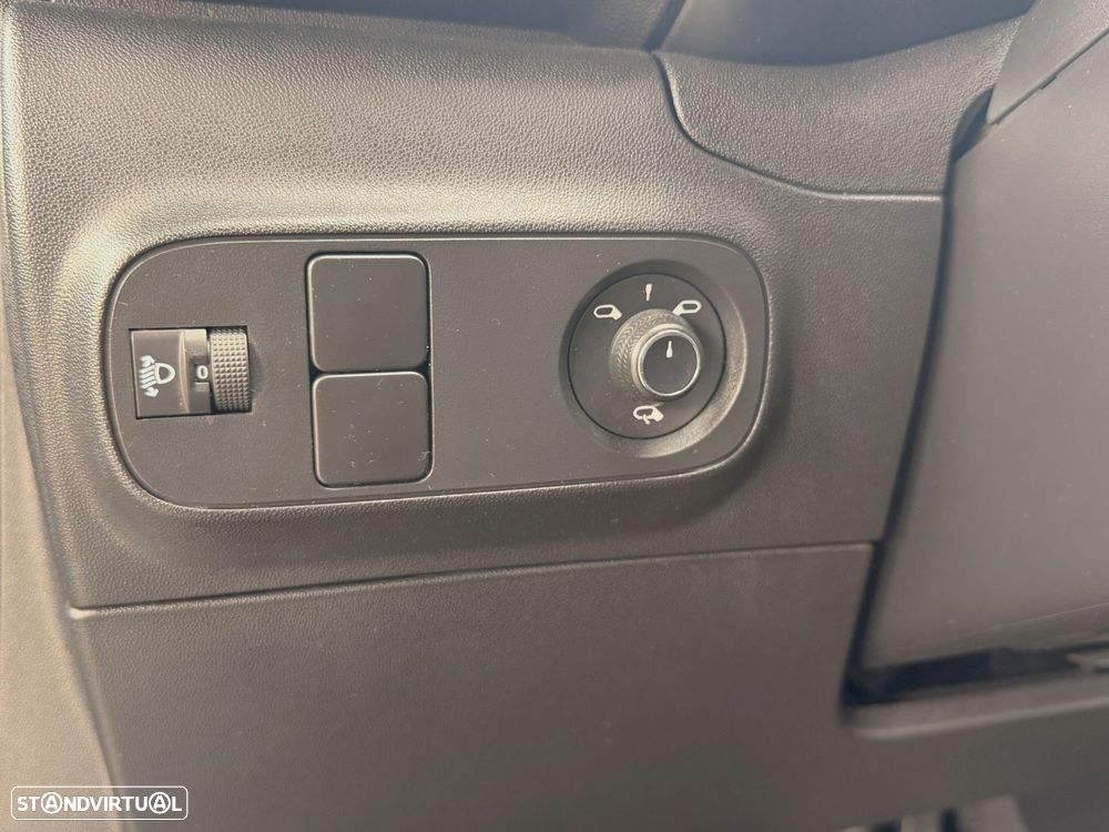 Citroën C3 1.2 PureTech C-Series - 23