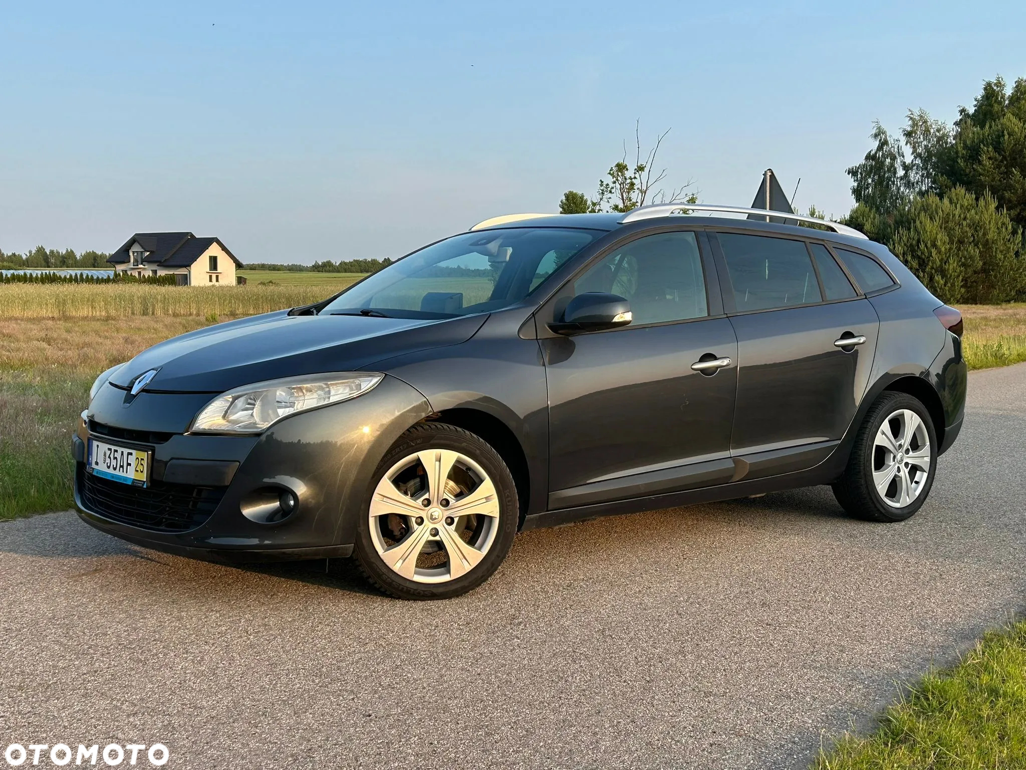 Renault Megane Grandtour TCe 130 Dynamique - 17