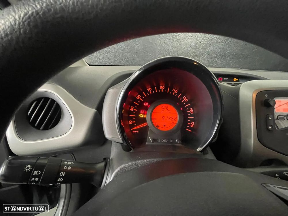 Peugeot 108 1.0 VTi Active - 30
