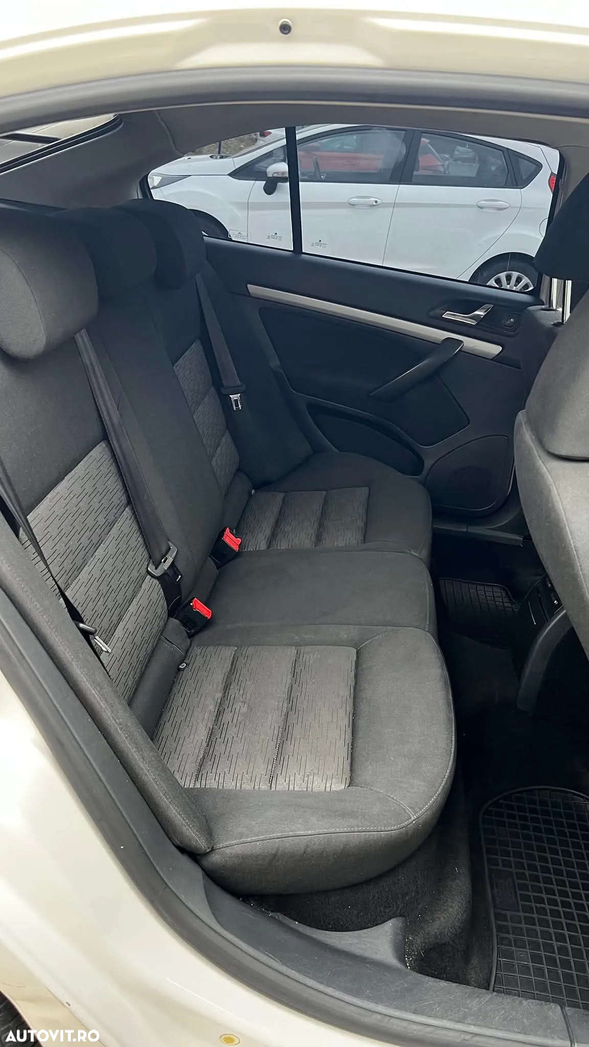 Skoda Octavia 1.6 TDI Drive - 28