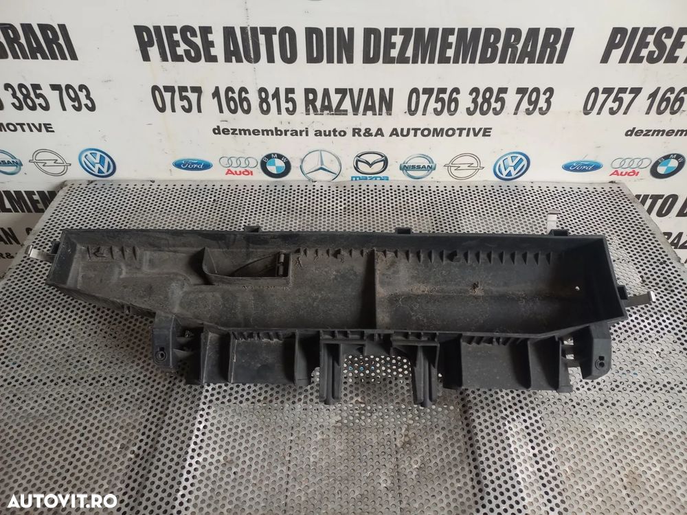 Capac Carcasa Filtru Aer Bmw X3 E83 LCI Facelift 2.0 Diesel Motor N47 Cod  - Dezmembrari Arad - 2