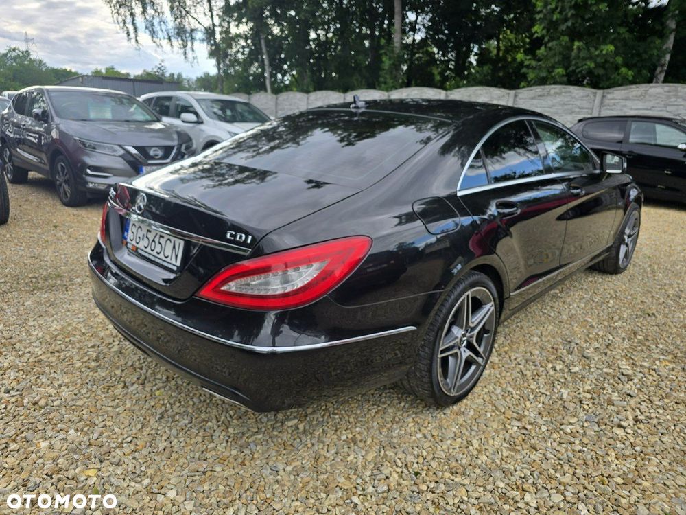 Mercedes-Benz CLS - 38