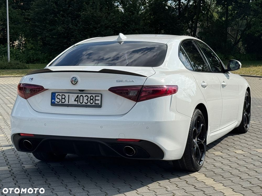 Alfa Romeo Giulia 2.0 Turbo Veloce TI Q4 - 9