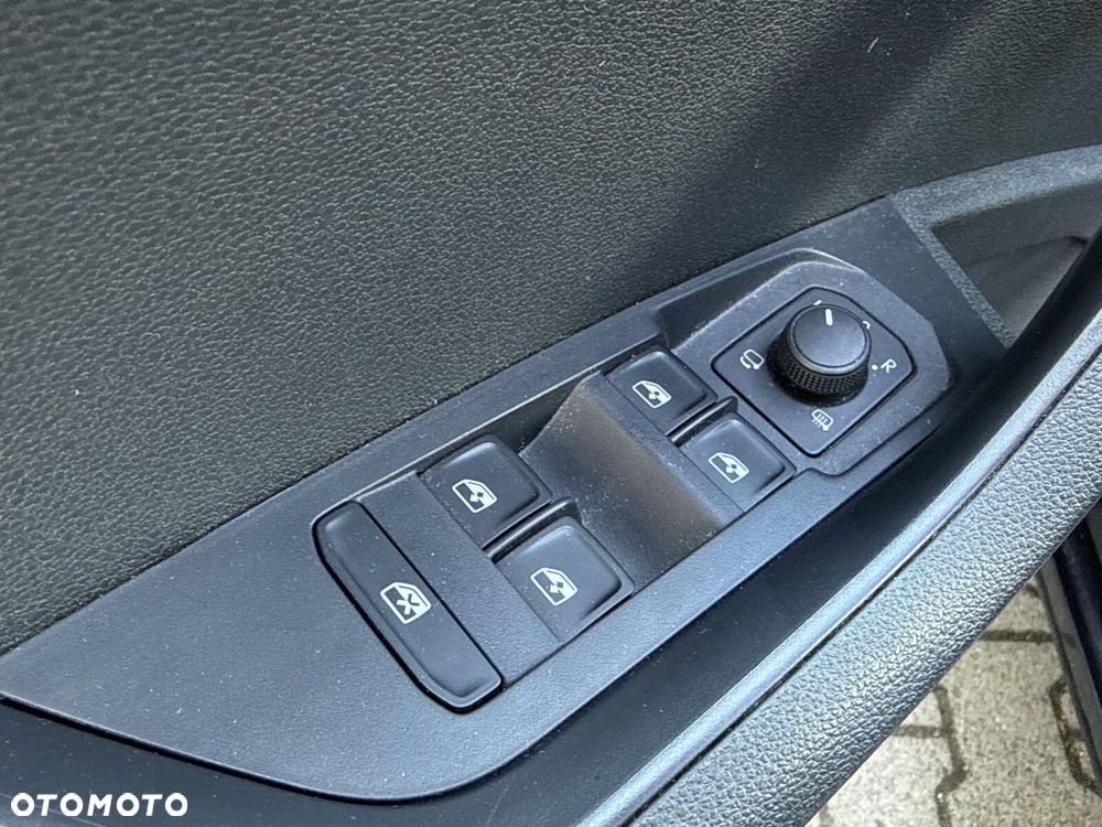 Skoda Karoq 2.0 TSI 4x4 Sportline DSG - 30