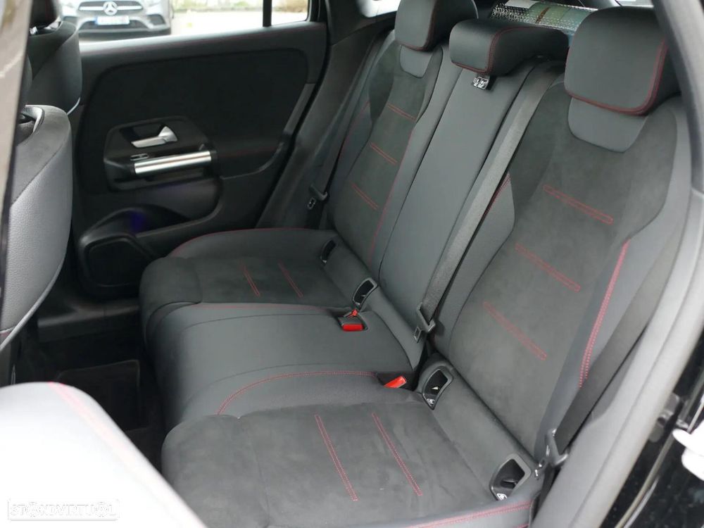 Mercedes-Benz GLA 250 e AMG Line - 34
