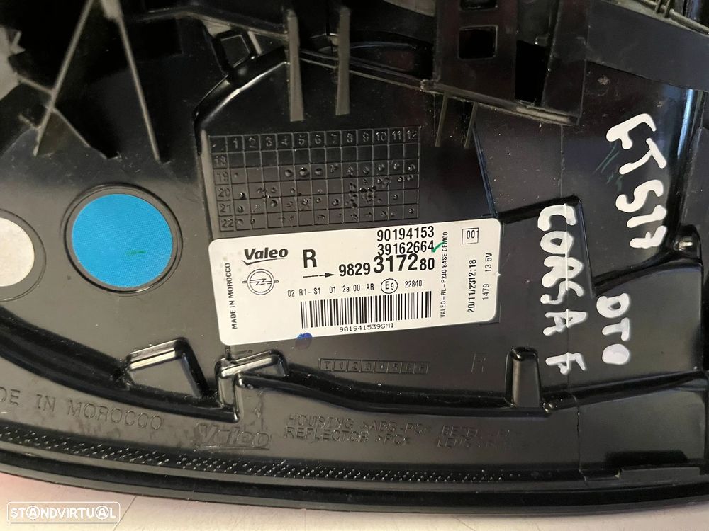 Opel Corsa F - FAROLIM DIREITO ESQUERDO - FT517 - 10