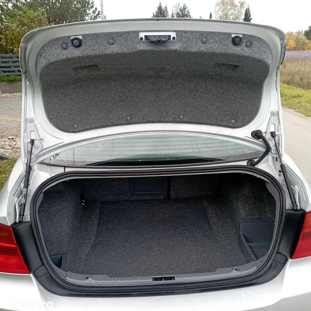 BMW Seria 3 ver-1-4-tsi-green-tec-ambition - 22