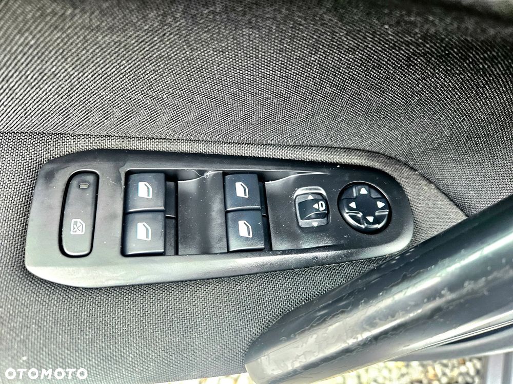 Peugeot 308 1.6 BlueHDi Active S&S EAT6 - 38