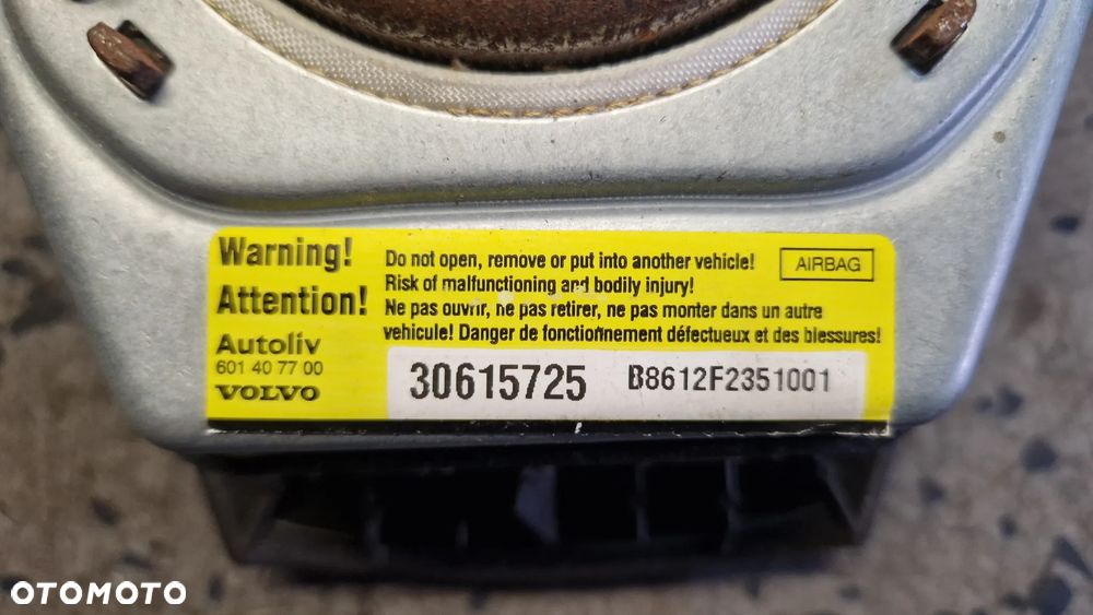 VOLVO V50  S40 04- PODUSZKA KIEROWCY 30615725 - 3