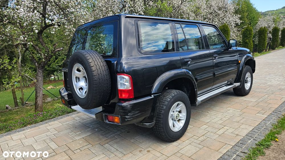 Nissan Patrol - 4