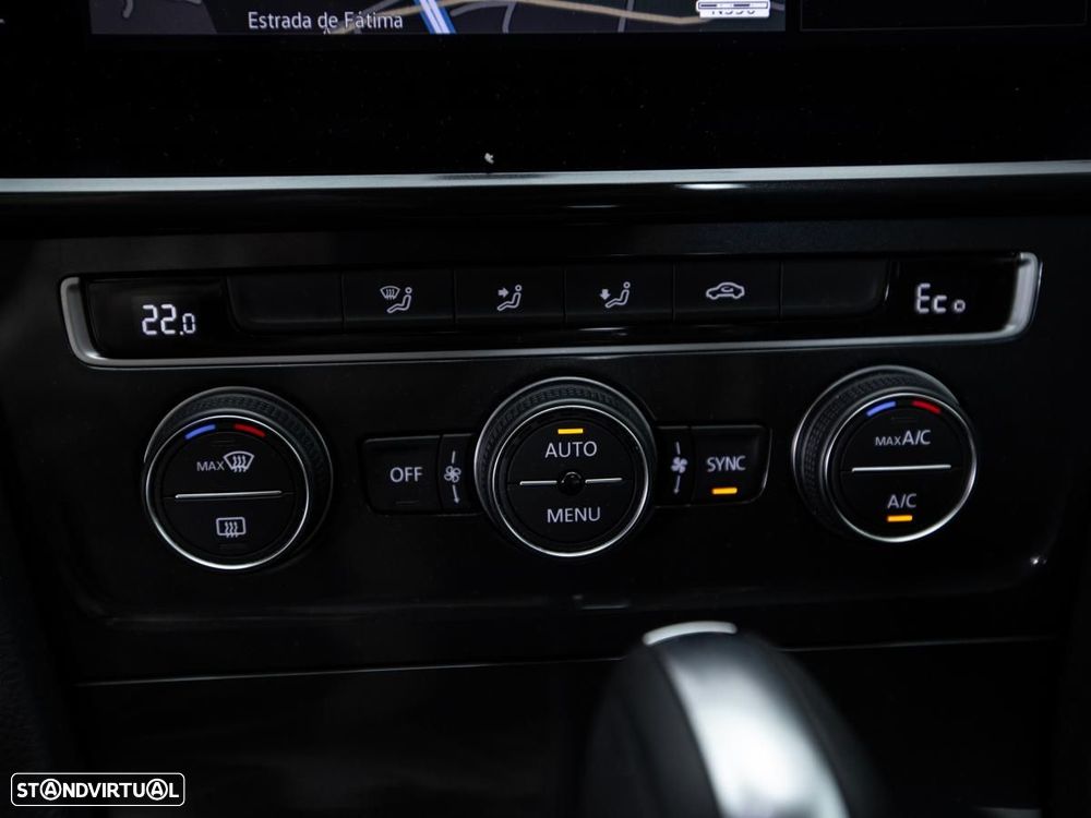 VW e-Golf AC/DC - 19